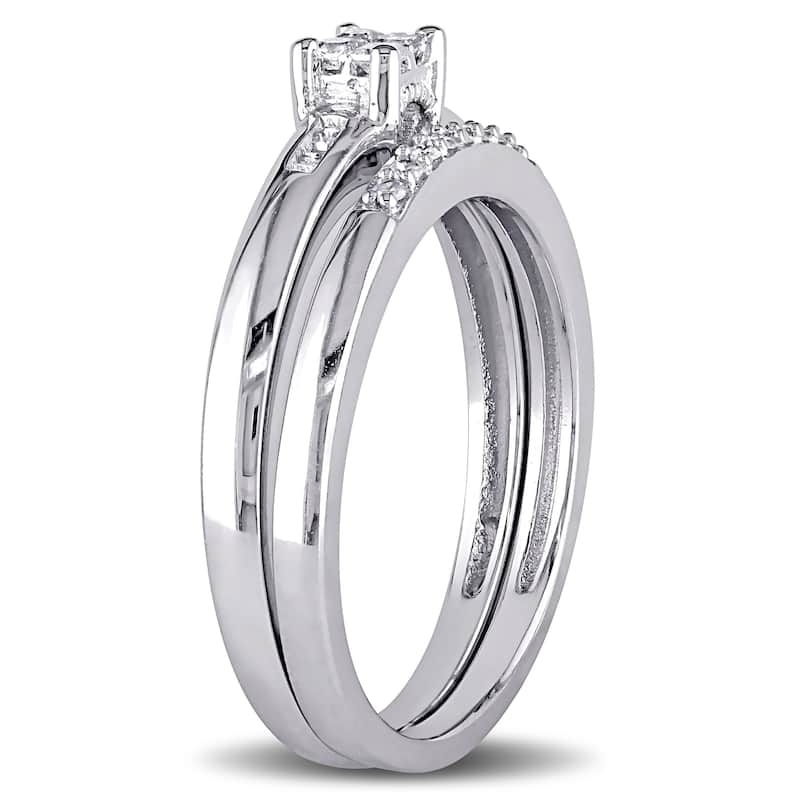 Miadora Sterling Silver 1/6ct TDW Princess-cut Diamond Bridal Ring Set - White