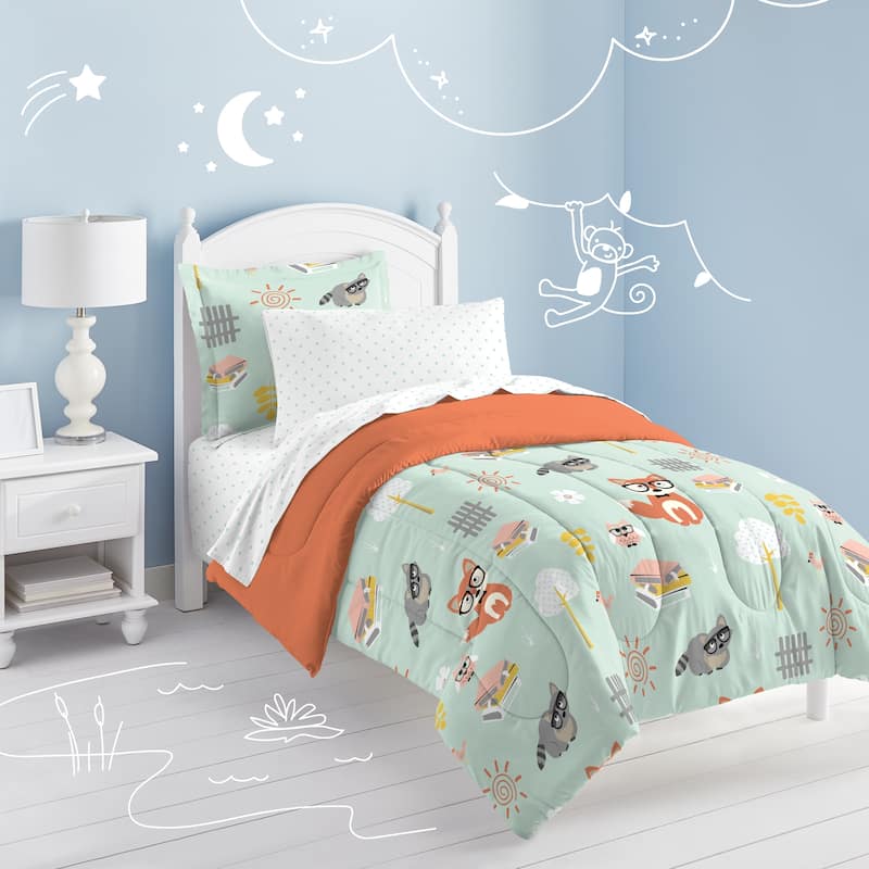 Dream Factory Woodland Friends Twin Bed in a Bag with Sheet Set