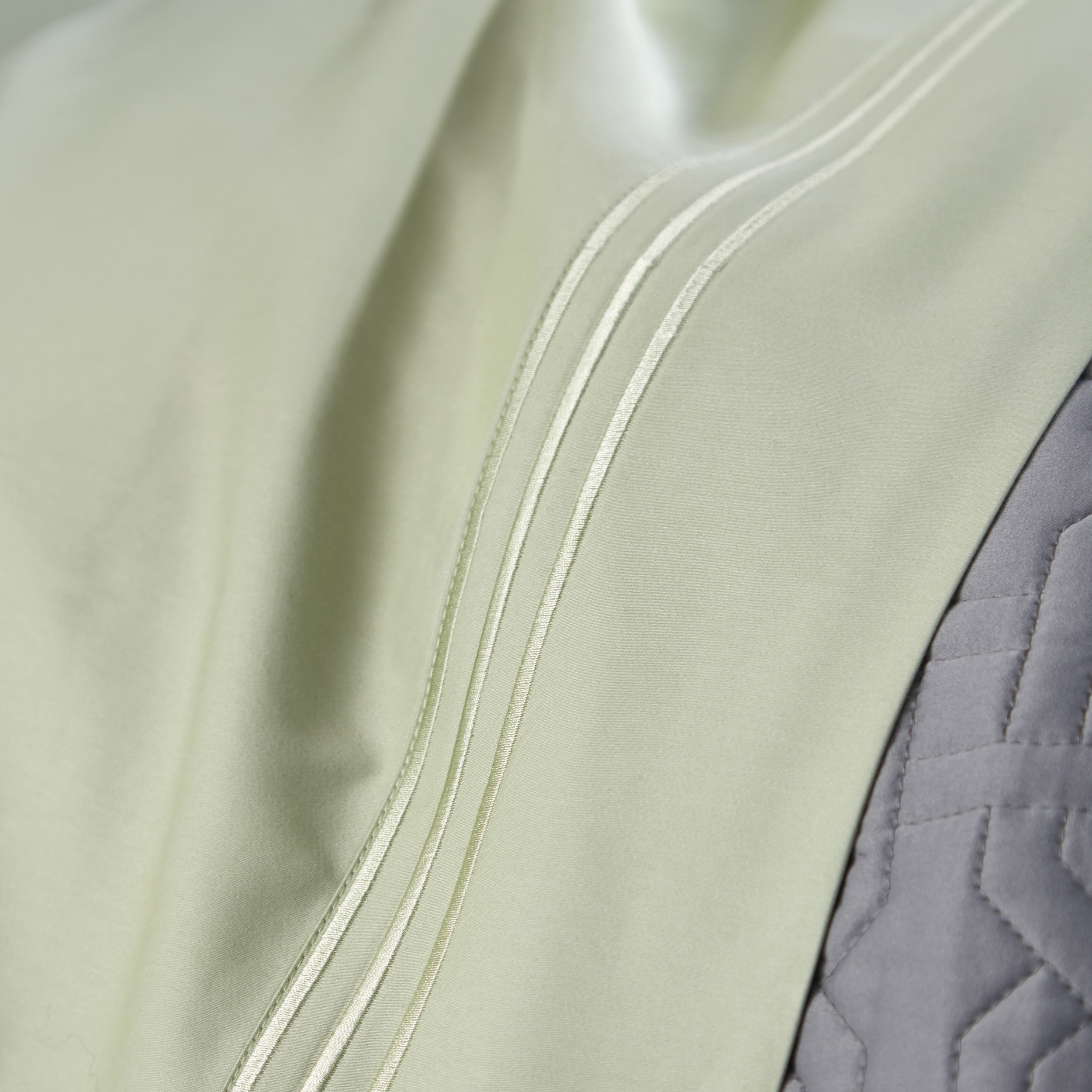 New Purecare Luxurious Supersoft Celliant Sateen Sage Green Sheet Set