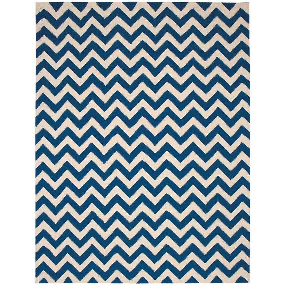 Nourison Portico Chevron Indoor / Outdoor Area Rug