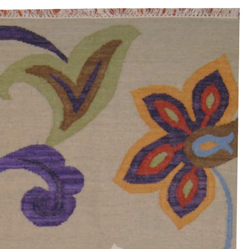 Handmade Vegetable Dye Wool Kilim (India) - 6'4" x 9'5"