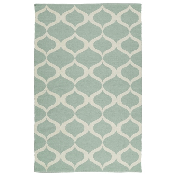 Indoor/Outdoor Laguna Mint and Ivory Geo Flat-Weave Rug (2'0 x 3'0) - 2' x 3'
