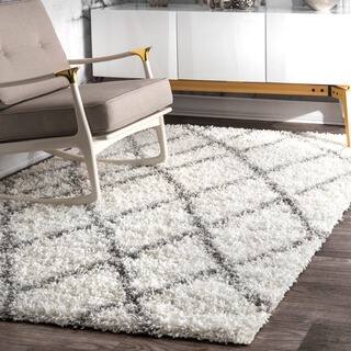 slide 1 of 1, Clay Alder Colville Ivory/ Grey Moroccan Trellis Shag Area Rug (8' x 10')
