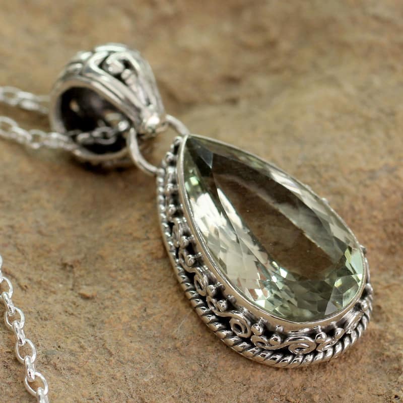 Handmade Verdant Mist 18 Carat Green Teardrop Prasiolite Quartz Set in 925 Sterling Silver Ornate Bail Pendant Necklace (India)