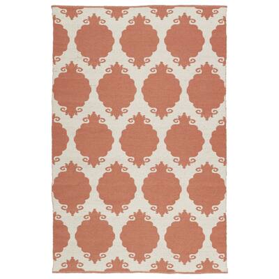 Indoor/Outdoor Laguna Salmon Medallions Flat-Weave Rug (2' x 3') - 2' x ...