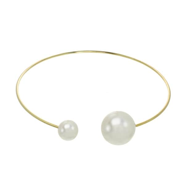 pearl drop earrings and bracelet