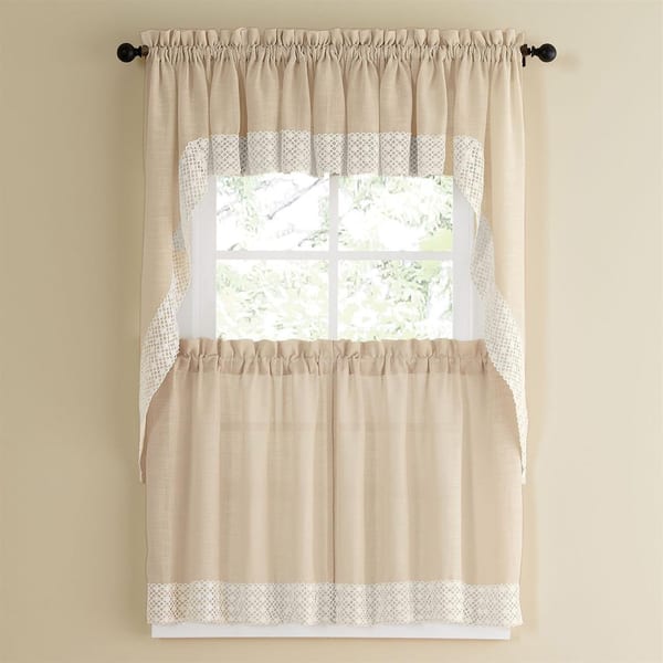 Shop French Vanilla Country Style Curtain Parts With White Daisy