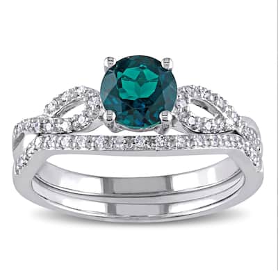 Miadora 10k White Gold Created Emerald and 1/6ct TDW Diamond Bridal Ring Set