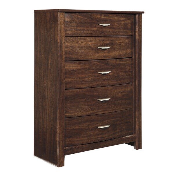 Signature Design by Ashley Corraya Brown 5-drawer Chest - Bed Bath