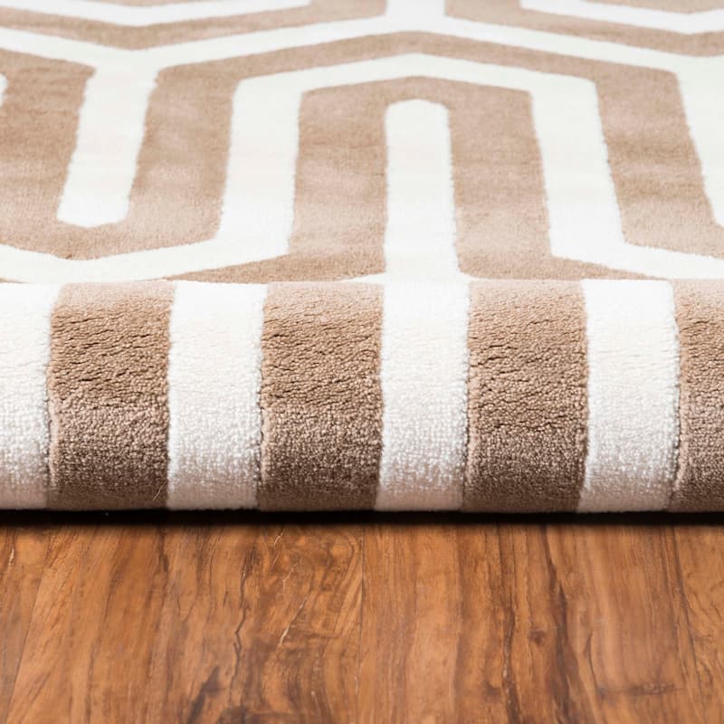 Linon Roma Tangent Ivory/Beige Rug