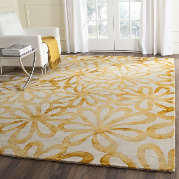 Safavieh Handmade Dip Dye Watercolor Vintage Beige/ Gold Wool Rug (8' x 10')