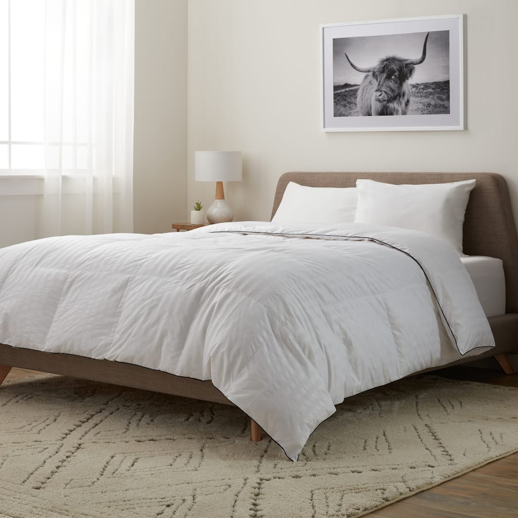 Microfiber Pinstripe White Down Comforter