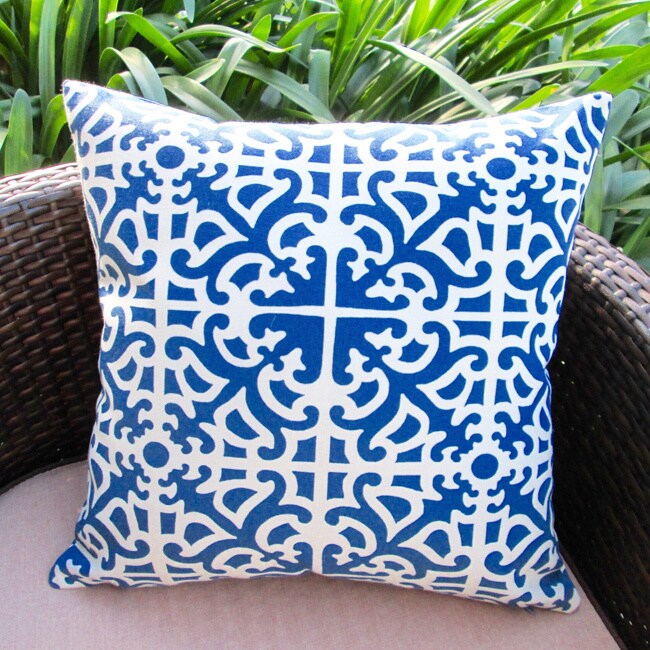 Artisan Pillows 18-inch Indoor/Outdoor Modern Geometric Garden Maze in  Orange Brown Caramel - Pillow Cover Only (Set of 2) - Bed Bath & Beyond -  17037456