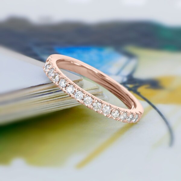 De Couer IGI Certified 14k Gold 2/5ct TDW Diamond Women's Wedding Band