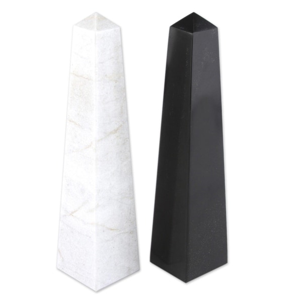Handmade Onyx Day and Night Obelisk Sculpture, Set of 2 (Peru) - 1.8"x7.5"