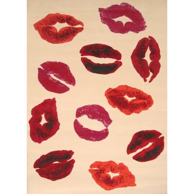 Lipstick Fun Creme/ Orange/ Red/ Pink/ Black Olefin Area Rug by Greyson Living (5'3 x 7'6) - 5'3 x 7'6