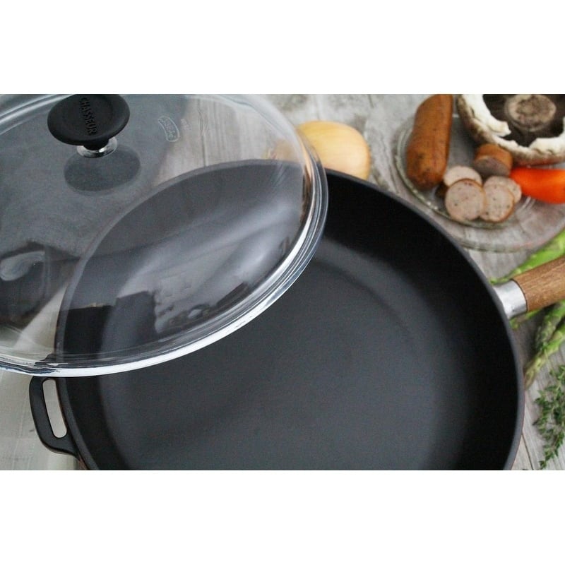 Chasseur 11-inch Red French Enameled Cast Iron Fry pan with Wooden Handle and Glass Lid