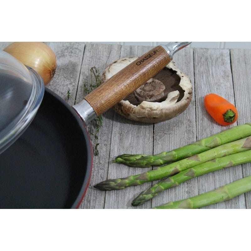 Chasseur 11-inch Red French Enameled Cast Iron Fry pan with Wooden Handle and Glass Lid