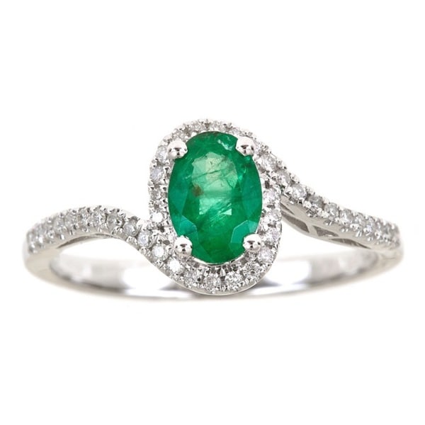 Oval-cut Emerald Ring (G-H, I1-I2 