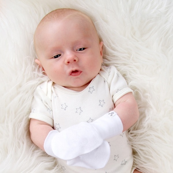 white baby scratch mittens