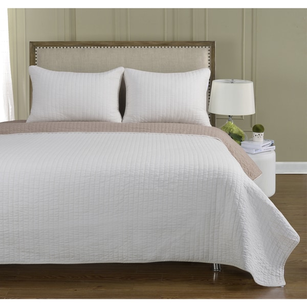 Harley 100-percent Cotton 3-piece Ivory/Taupe King/ Cal-King Quilt Set ...