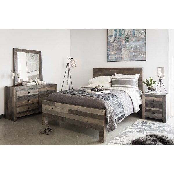 Aurelle Home Rustic Distressed Vintage Queen Bed