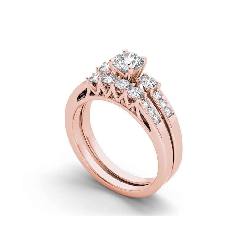 De Couer 14k Rose Gold 1 1/4ct TDW Diamond Three-Stone Engagement Ring Set - Pink
