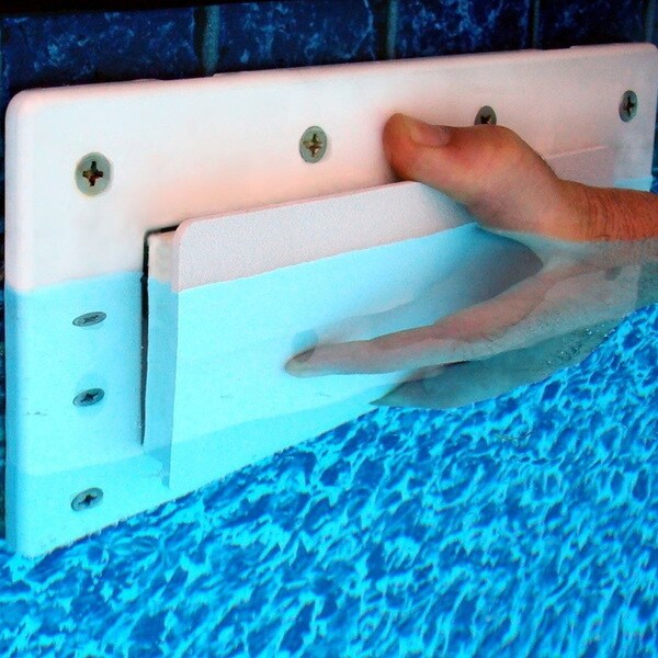 Skimmer Plugs for Swimming Pool Winterizing