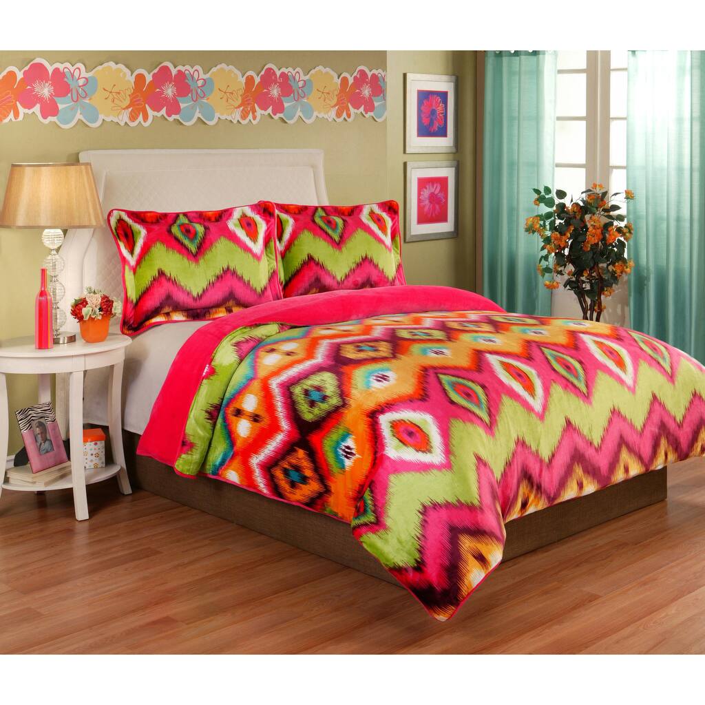 Gypsy Velvet Plush 3-piece Comforter Set