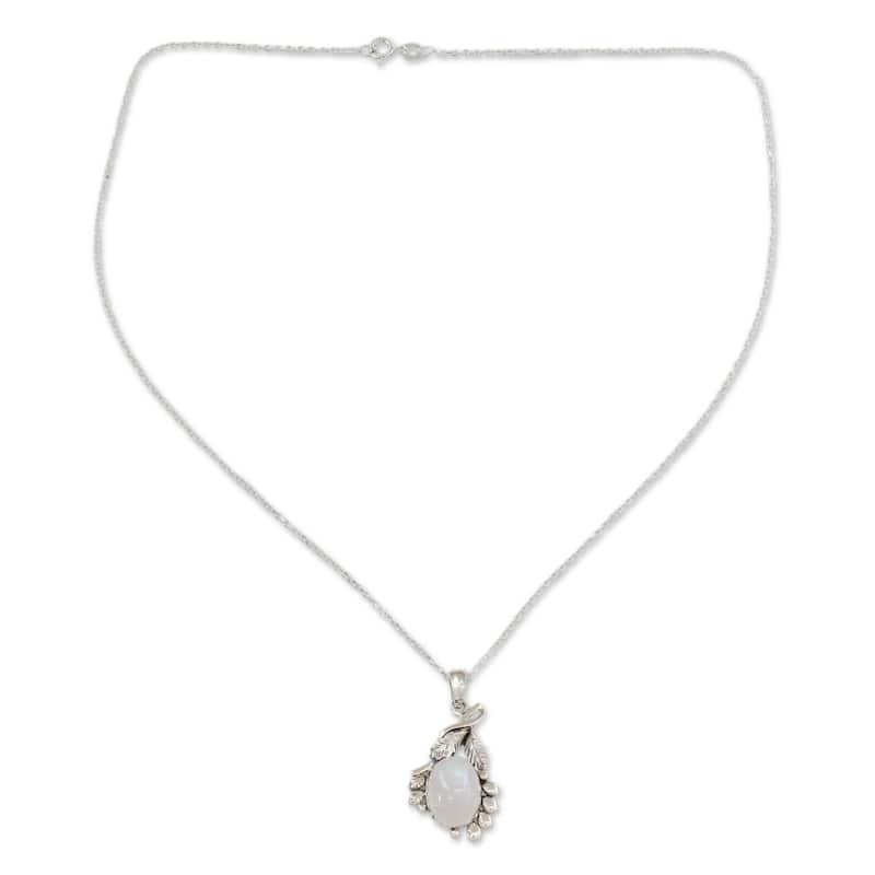 Handmade Sterling Silver 'Radiance' Rainbow Moonstone Necklace (India)