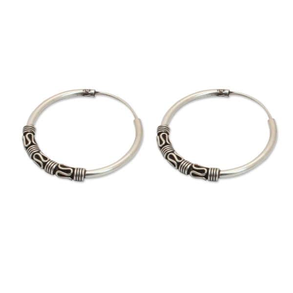 Handmade Sterling Silver 'Traditional Thai' Earrings (Thailand)