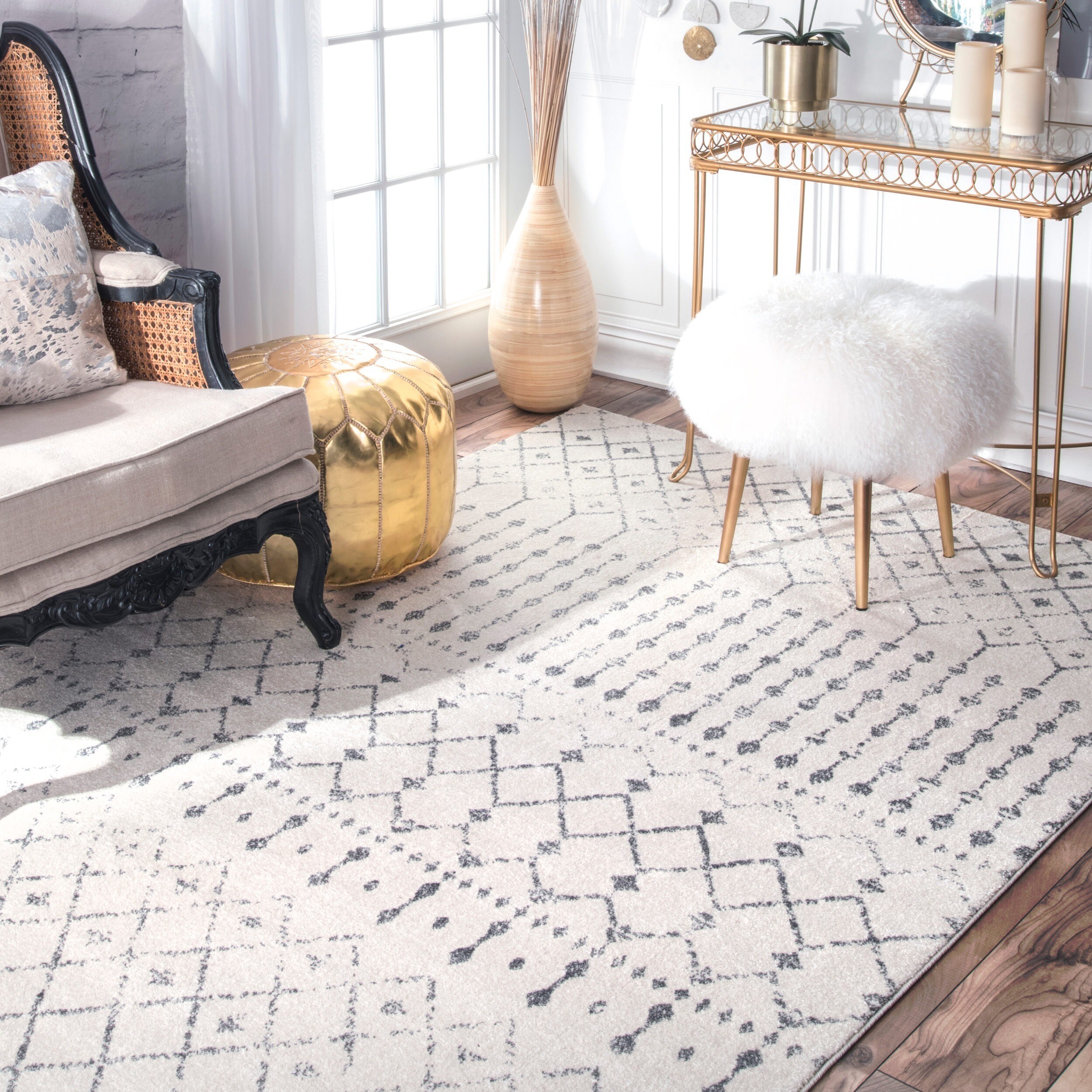 The Curated Nomad Ashbury Beaded Moroccan Trellis Ivory Rug (8' x 10')