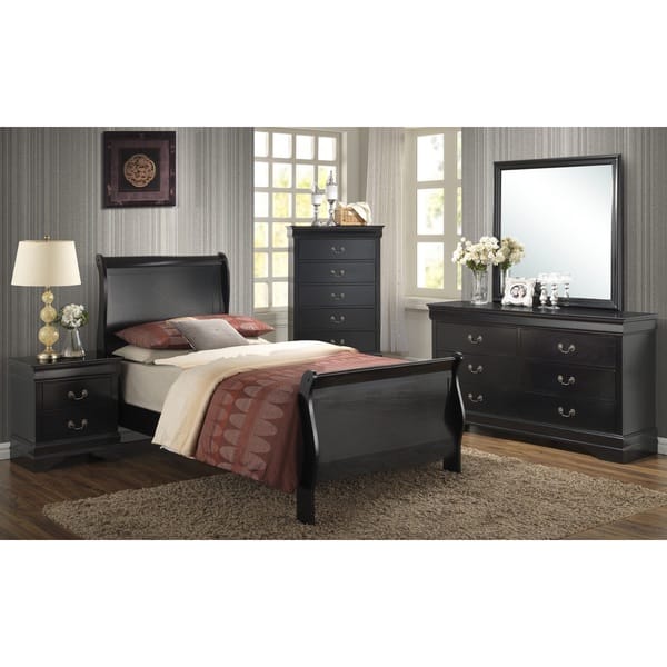 The Louis Philippe Queen 5 Piece Set (Bed, Nightstand, Dresser