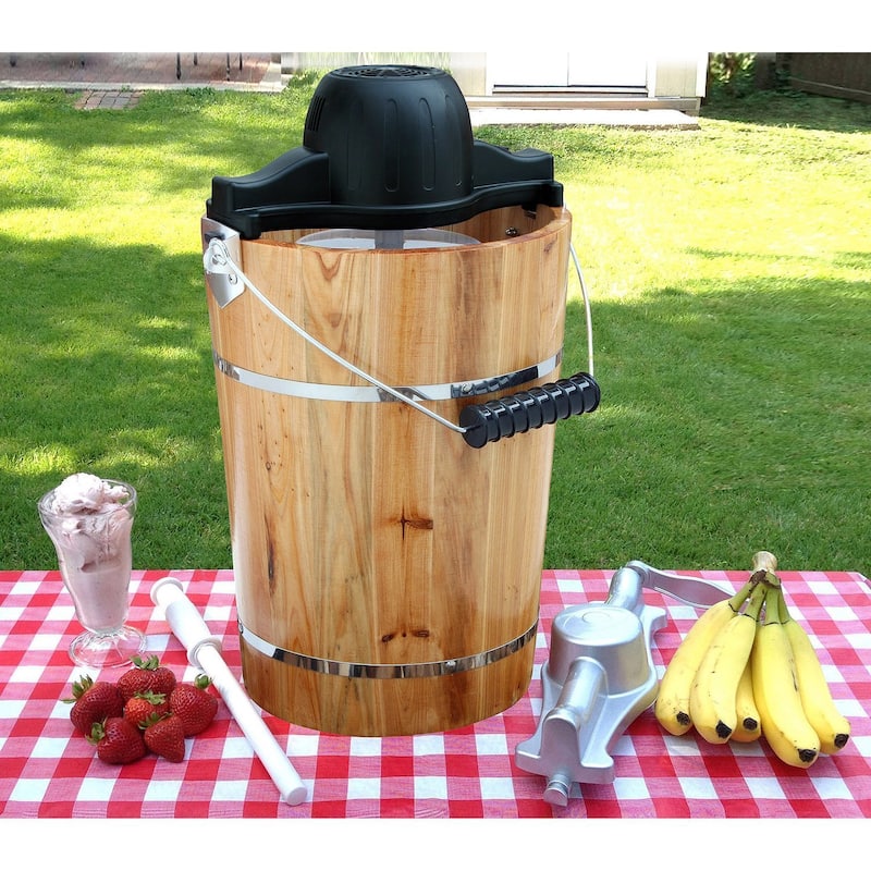 AmeriHome 6-quart Old Fashioned Ice Cream Maker