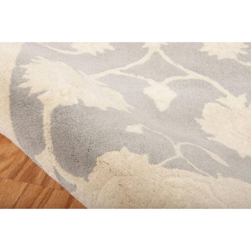 Royal Serenity Area Rug