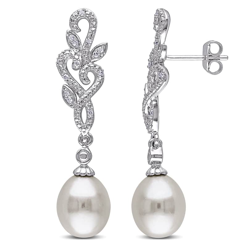 Miadora Silver Freshwater Pearl and 1/10ct TDW Diamond Earrings (G-H, I2-I3) - White