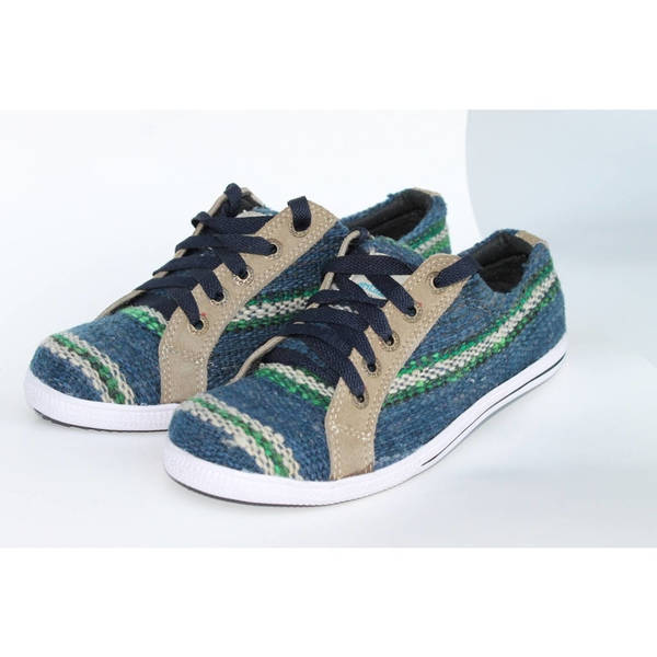 Shop Handmade ANDIZ Women's Handmade, Blue Lowcut Wool Oxford Shoes