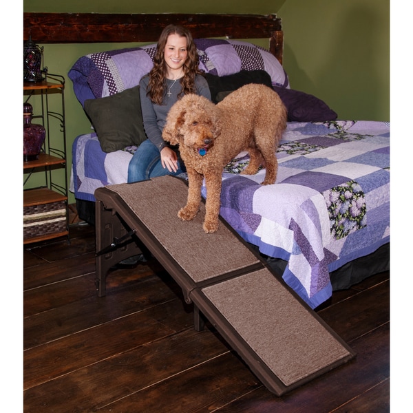 Pet Gear Free standing Extra Wide Carpeted Pet Ramp Bed Bath