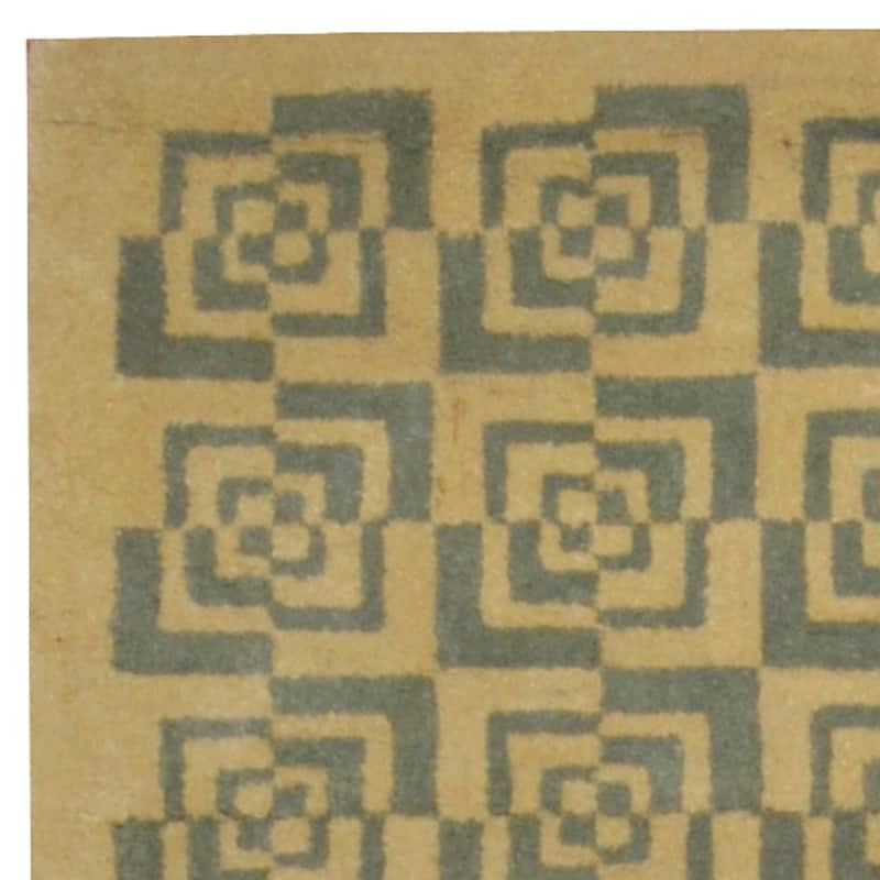 Handmade Tibetan Wool Runner (India) - 2'3 x 8'6