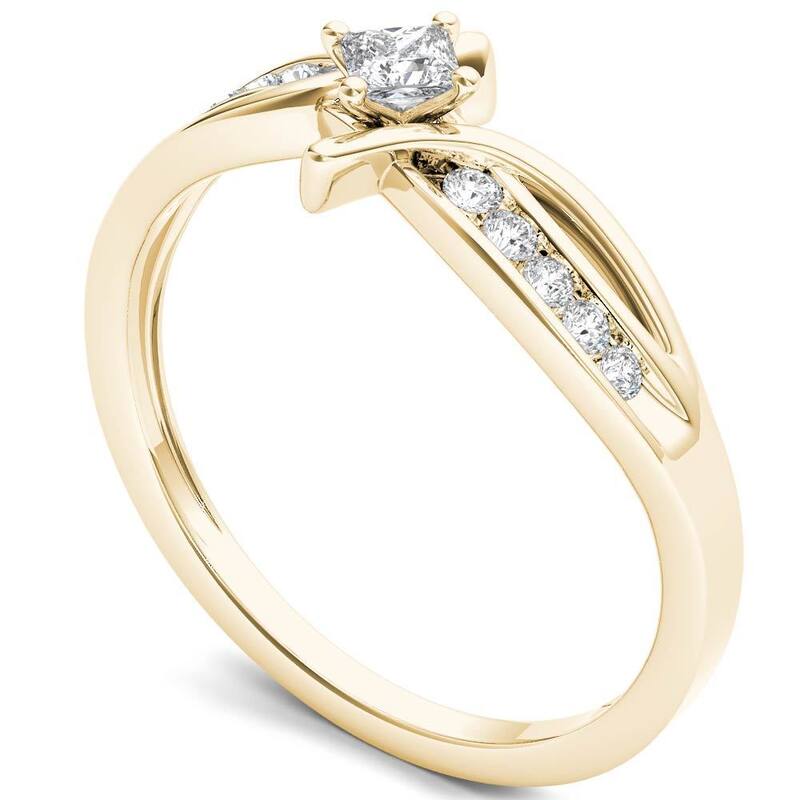 De Couer 10k Yellow Gold 1/4ct TDW Diamond Bypass Engagement Ring