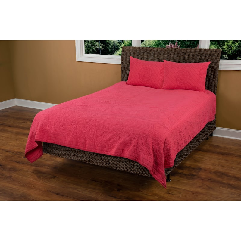 Rizzy Home Moroccan Fling Coral Cotton Quilt - Queen