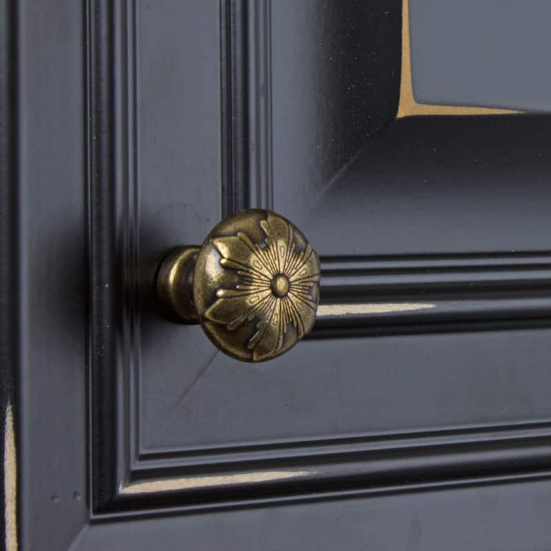 GlideRite 1.125-inch Antique Brass Round Snowflake Cabinet Knob (Pack of 10 or 25)