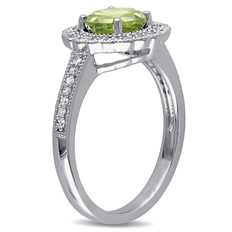 Miadora Sterling Silver Peridot and 1/6ct TDW Diamond Ring (G-H, I2-I3) - Green