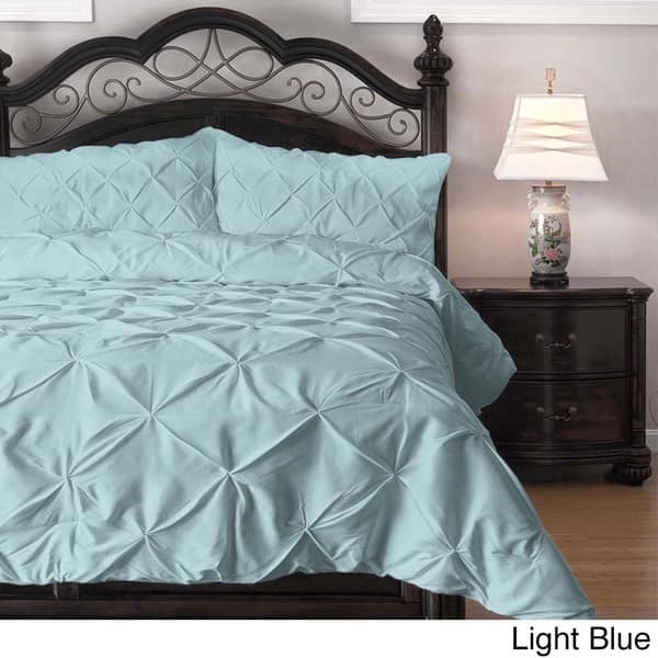 https://ak1.ostkcdn.com/images/products/10424179/Pinch-Pleat-4-Piece-Comforter-Set-344897cc-dc43-41ac-bcf9-440c2c648e7b_600.jpg?impolicy=medium