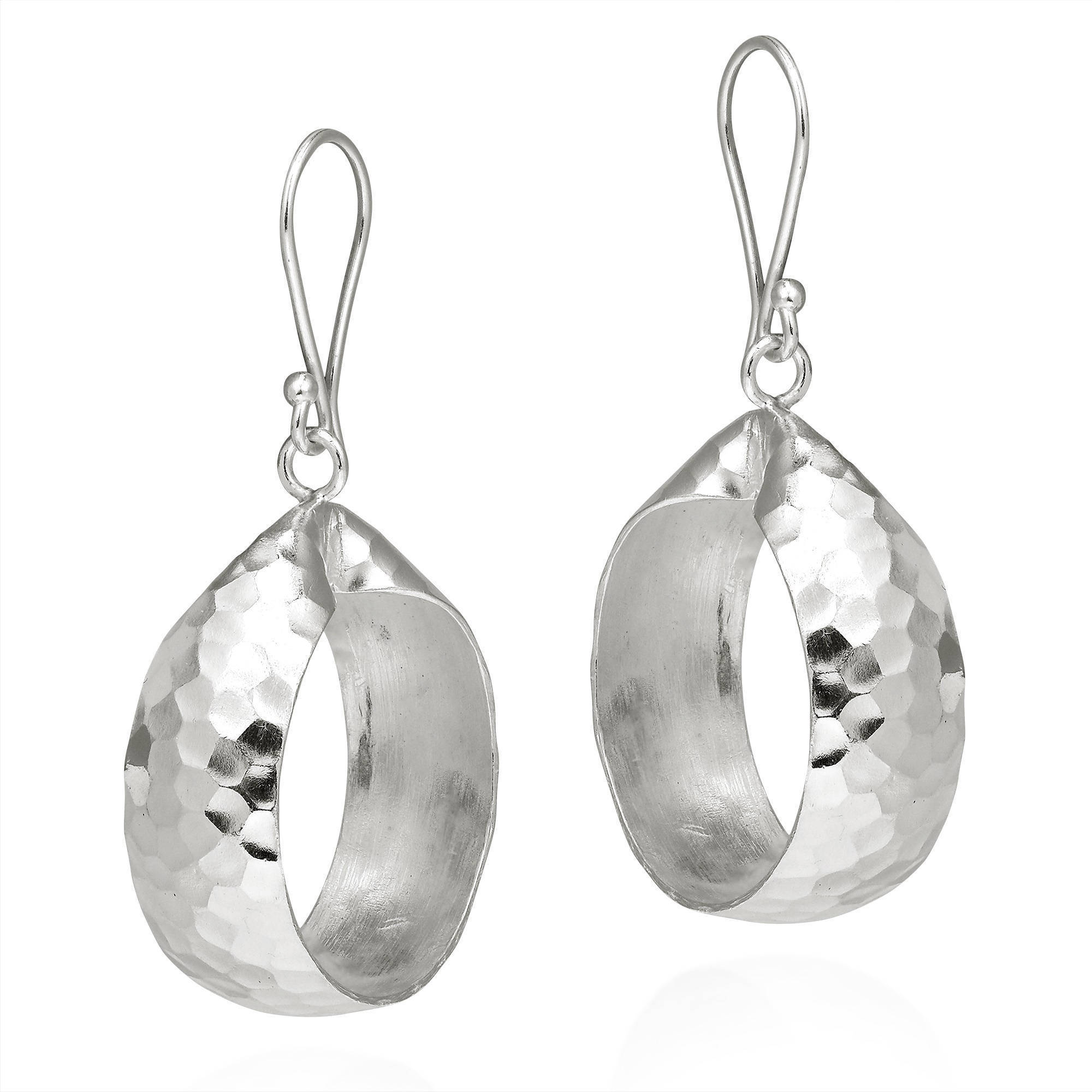 Handmade Hammered Circle Karen Hill Tribe Silver Dangle Earrings Thailand Handmade Hammered Circle Karen Hill Tribe Silver Dangle Earrings Thailand