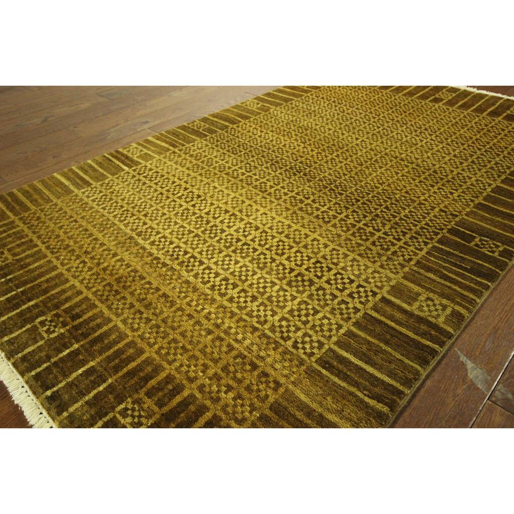 Traditional Wool Fine Gabbeh Oriental Hand-knotted Area Rug (4' x 6')