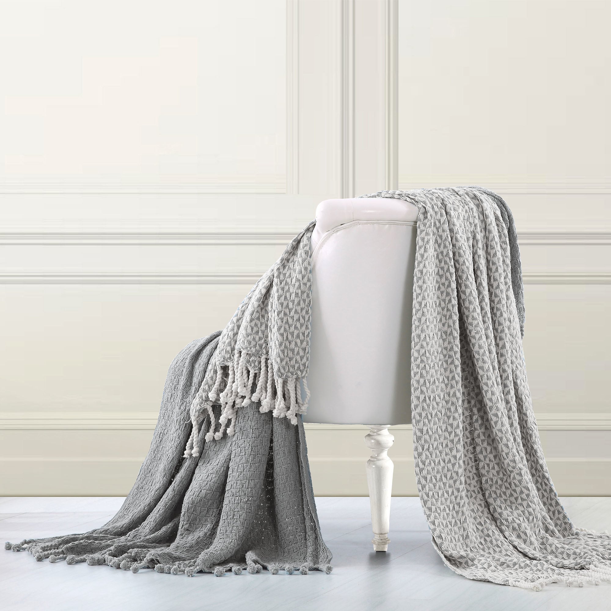 Modern Threads 100-percent Cotton Picasso Throws (Set of 2)