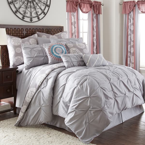 Amrapur Overseas Lori Gray Abstract King Comforter in the Comforters & Bedspreads department at