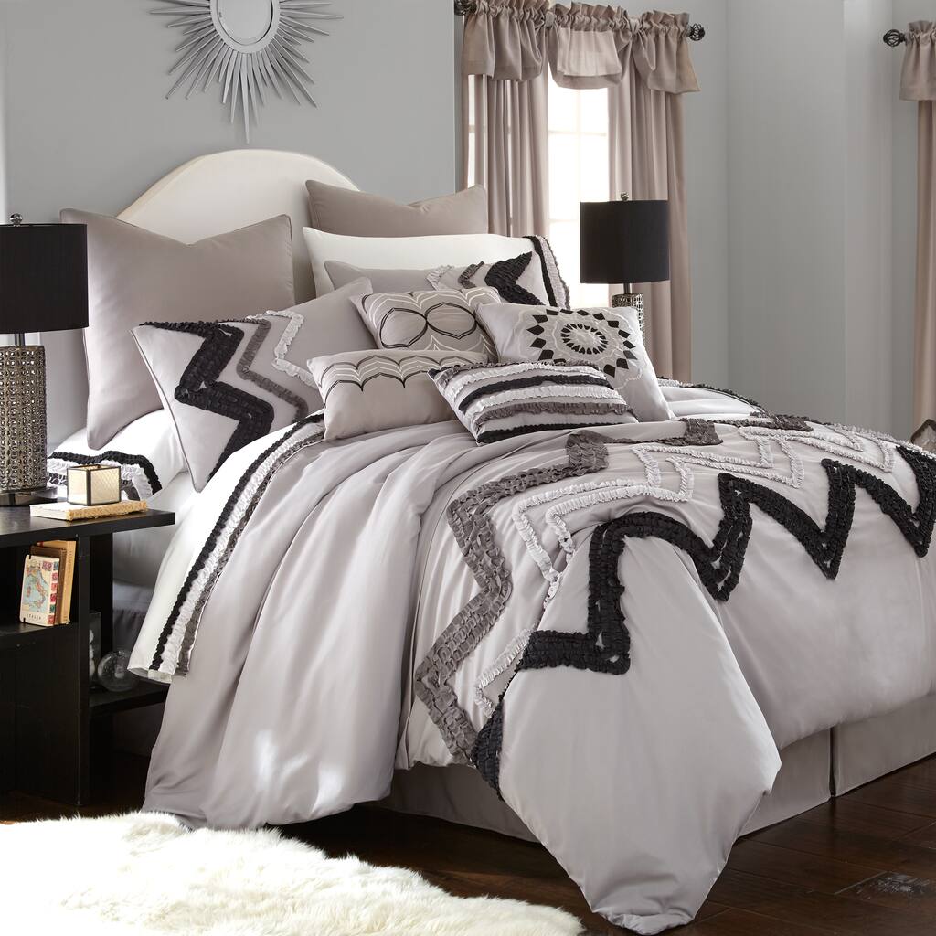 Amraupur Overseas Kira Grey 24-piece Comforter Set
