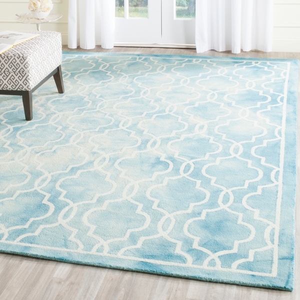 Safavieh Handmade Dip Dye Watercolor Vintage Turquoise/ Ivory Wool Rug - 9' x 12'